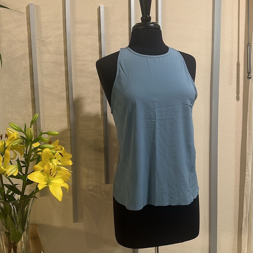 EUC LULULEMON LIGHTWEIGHT STRETCH RUN TANK UTILITY BLUE SIZE 8